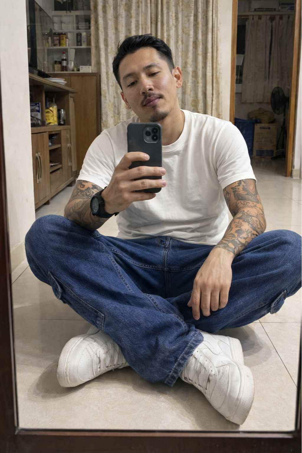 Brexx Mirror Selfie Look